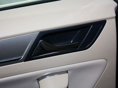 2013款 1.6L 自动 舒适型