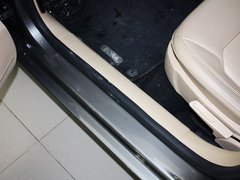 2013款 1.6L 自动 舒适型