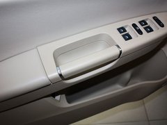 2013款 1.6L 自动 舒适型