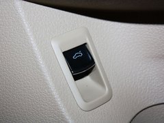 2013款 1.6L 自动 舒适型