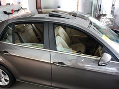 2013款 1.6L 自动 舒适型
