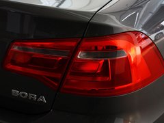 2013款 1.6L 自动 舒适型