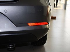 2013款 1.6L 自动 舒适型