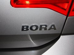 2013款 1.6L 自动 舒适型