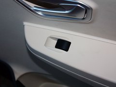 2013款 掀背 1.5L 手动 锐意版