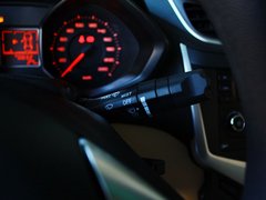 2013款 掀背 1.5L 手动 锐意版