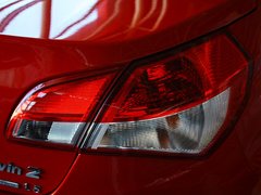 2013款 掀背 1.5L 手动 锐意版