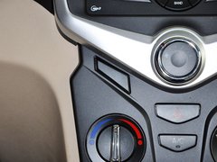 2013款 掀背 1.5L 手动 锐意版