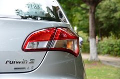 2013款 掀背 1.5L 手动 快意版