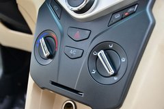 2013款 掀背 1.5L 手动 快意版