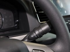 2013款 1.5L 手动 迅捷版
