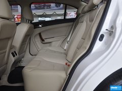 2013款 1.8L 自动 豪华版