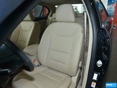 2013款 1.8L 自动 豪华版