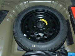 2013款 1.8L 自动 豪华版