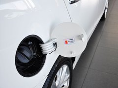 2013款 2.0L 自动 精英版