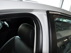 2013款 2.0L 自动 精英版