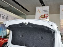 2013款 2.0L 自动 精英版