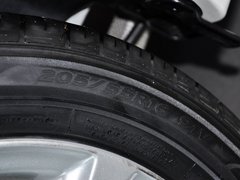 2013款 2.0L 自动 精英版