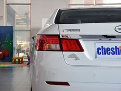 2013款 2.0L 自动 精英版