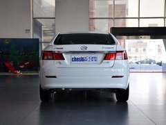 2013款 2.0L 自动 精英版