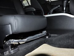 2013款 2.0L 自动 精英版