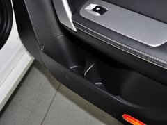 2013款 2.0L 自动 精英版