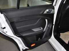 2013款 2.0L 自动 精英版