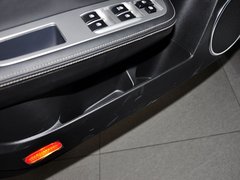 2013款 2.0L 自动 精英版