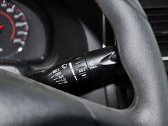 2013款 2.0L 自动 精英版