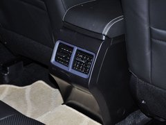 2013款 2.0L 自动 精英版