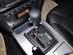 2013款 2.0L 自动 精英版