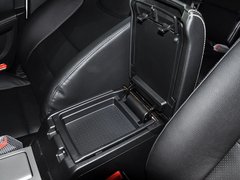 2013款 2.0L 自动 精英版