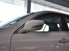 2013款 2.0L 自动 精英版