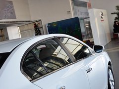 2013款 2.0L 自动 精英版