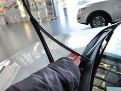 2013款 2.0L 自动 精英版