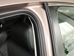 2013款 2.0L 自动 精英版