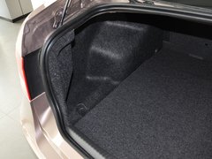 2013款 2.0L 自动 精英版