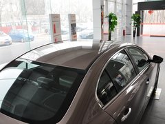 2013款 2.0L 自动 精英版
