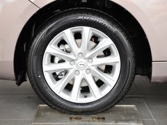 2013款 2.0L 自动 精英版