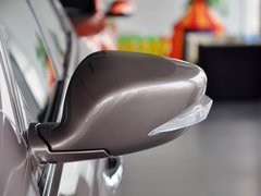 2013款 2.0L 自动 精英版