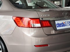 2013款 2.0L 自动 精英版