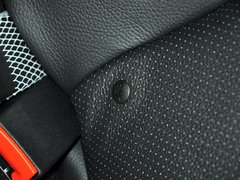 2013款 2.0L 自动 精英版