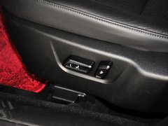 2013款 2.0L 自动 精英版