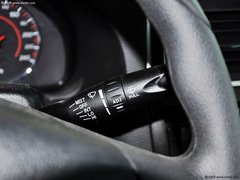2013款 2.0L 自动 精英版