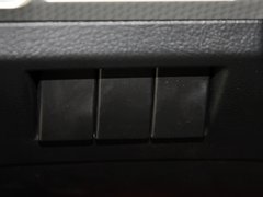 2013款 2.0L 自动 精英版