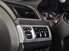2013款 2.0L 自动 精英版