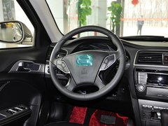2013款 2.0L 自动 精英版