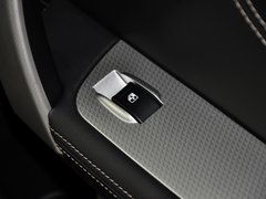 2013款 2.0L 自动 精英版