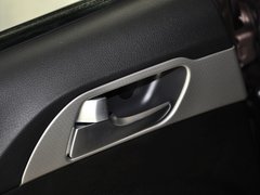 2013款 2.0L 自动 精英版