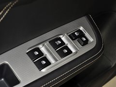 2013款 2.0L 自动 精英版